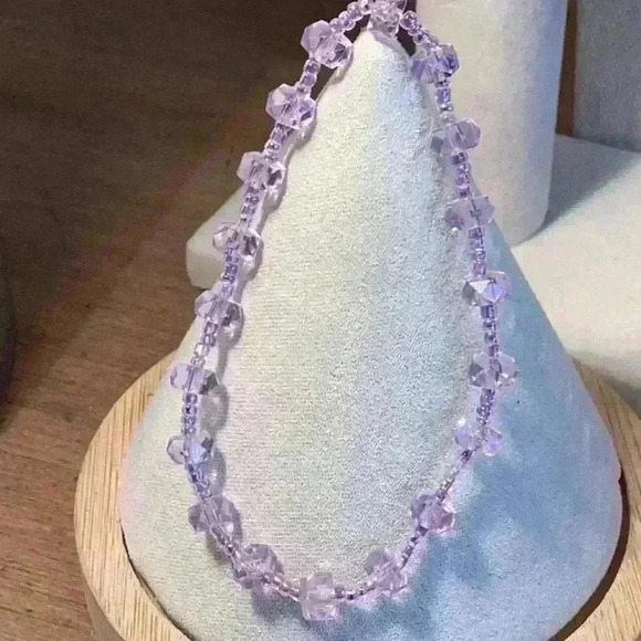 Purple Strecth Bracelet - Picture 1 of 4